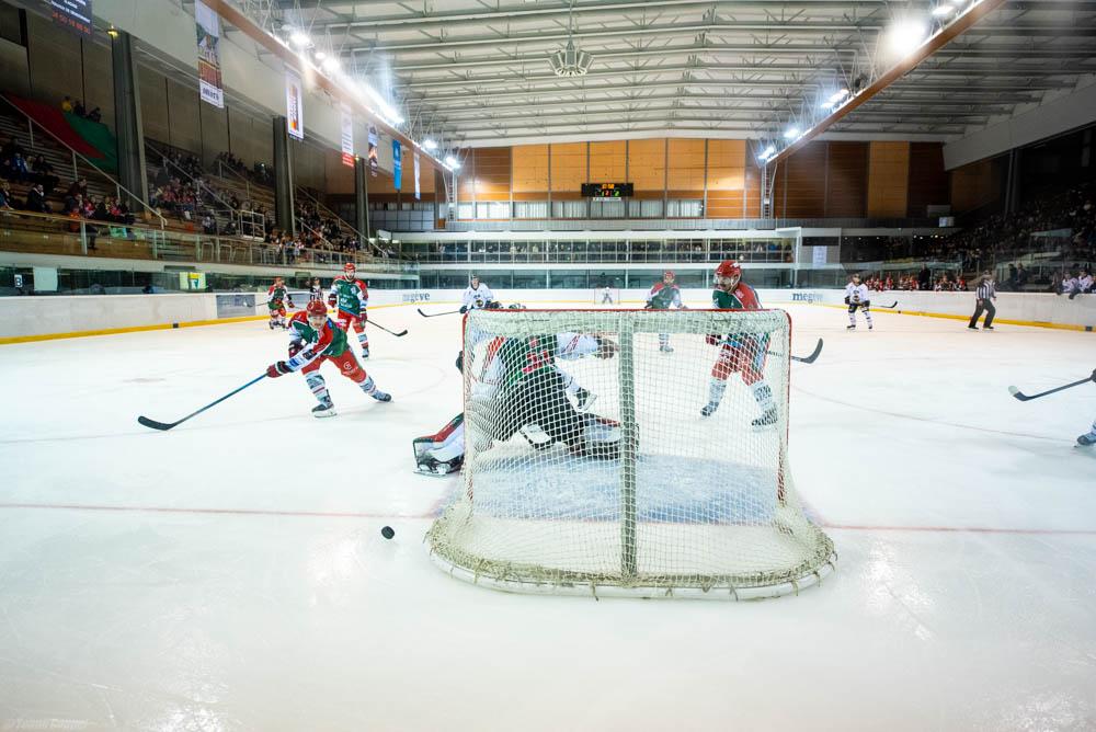 Mont-Blanc 4 - 3 Brest 