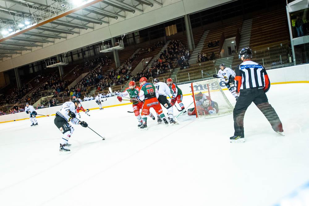 Mont-Blanc 4 - 3 Brest 