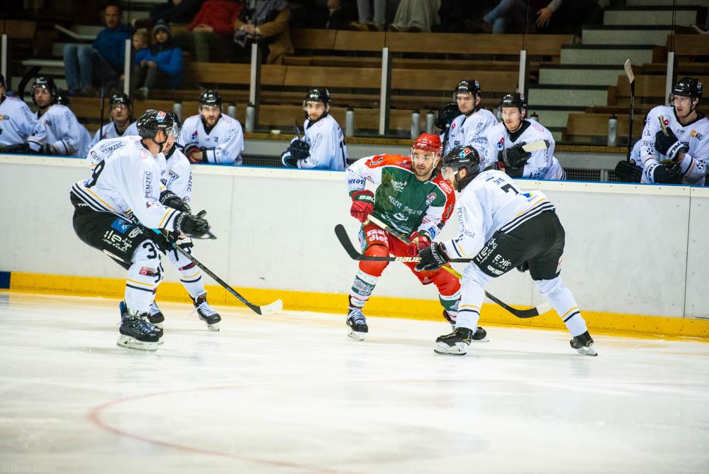 Mont-Blanc 4 - 3 Brest 