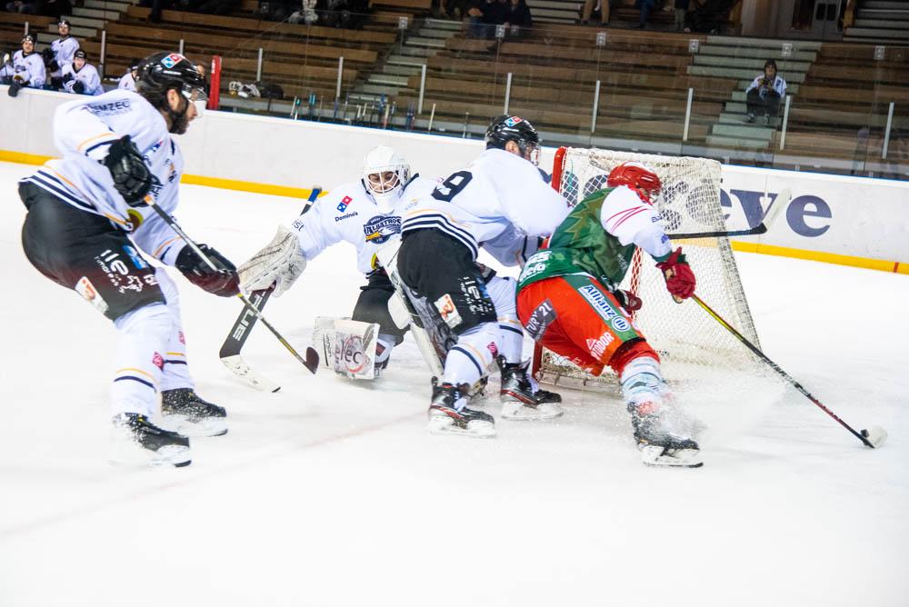 Mont-Blanc 4 - 3 Brest 