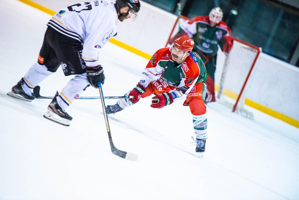Mont-Blanc 4 - 3 Brest 