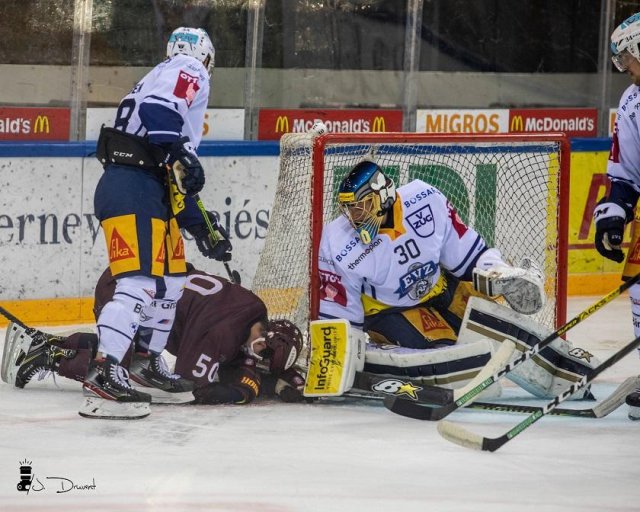 Photo hockey match Genève - Zug le 04/09/2020