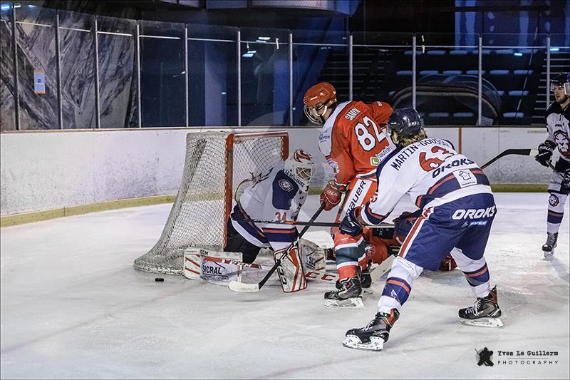 Courbevoie  3 - 6 Wasquehal Lille