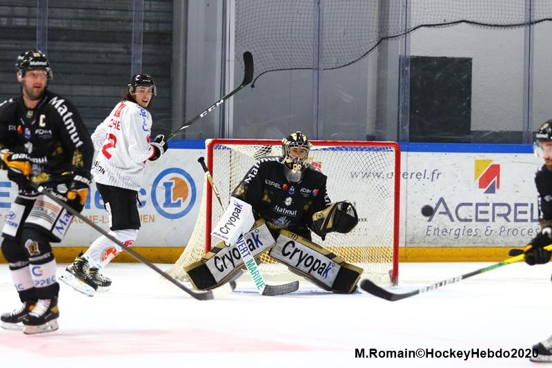 Rouen 3 - 0 Amiens 