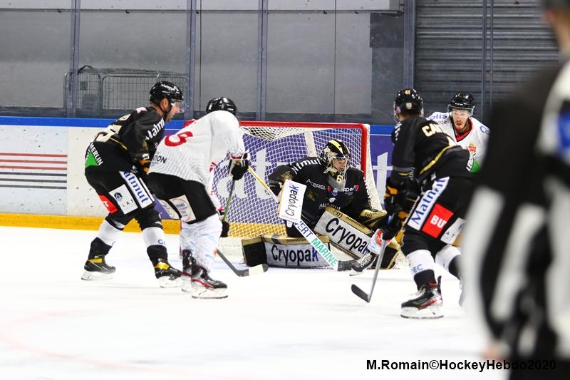 Rouen 3 - 0 Amiens 