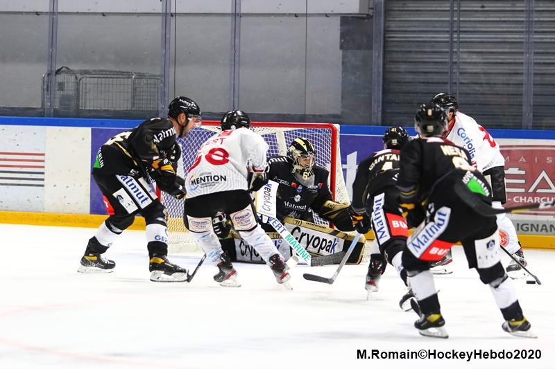 Rouen 3 - 0 Amiens 