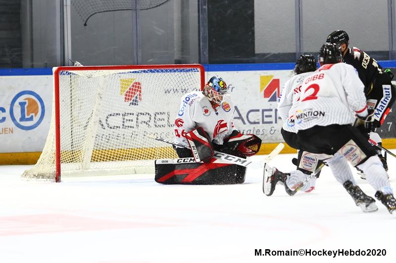 Rouen 3 - 0 Amiens 