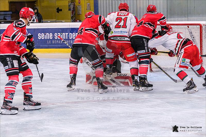Neuilly/Marne 7 - 1 Courbevoie 