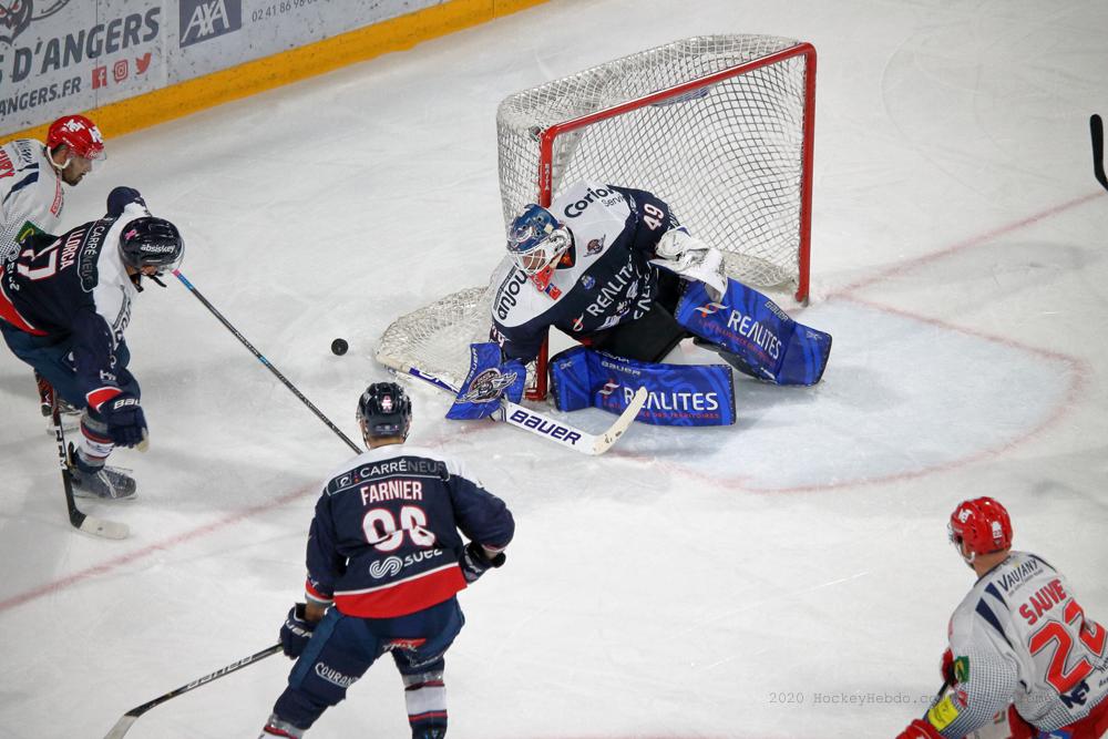 Angers  6 - 4 Grenoble 