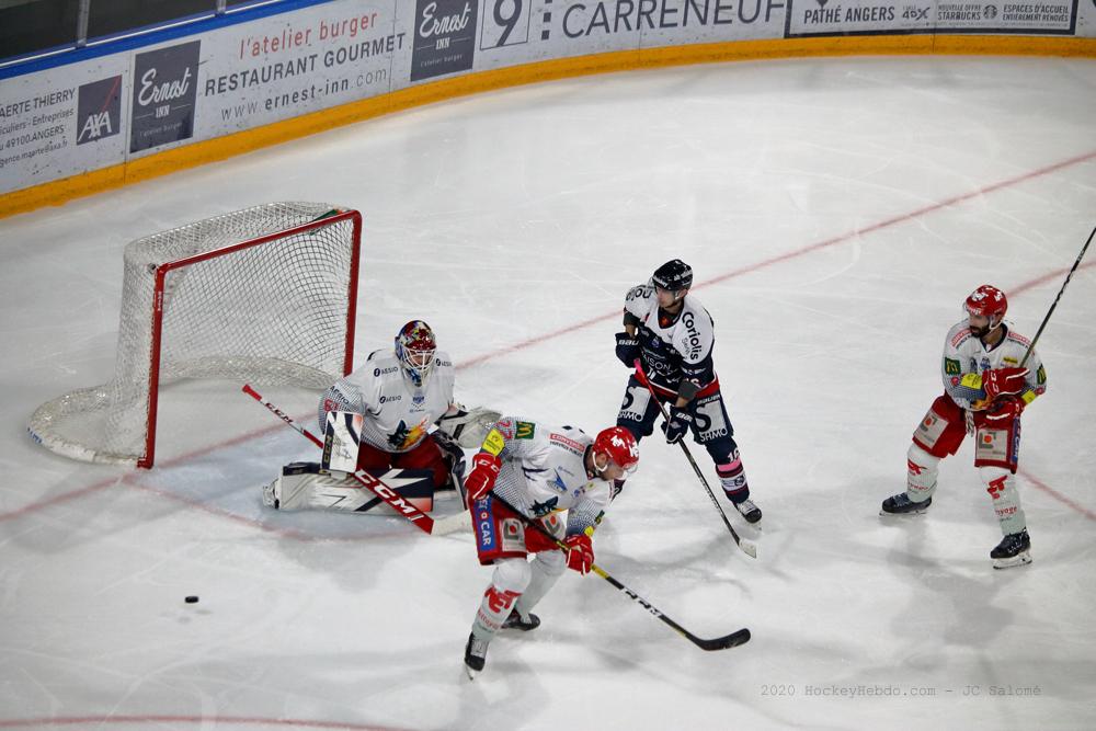 Angers  6 - 4 Grenoble 