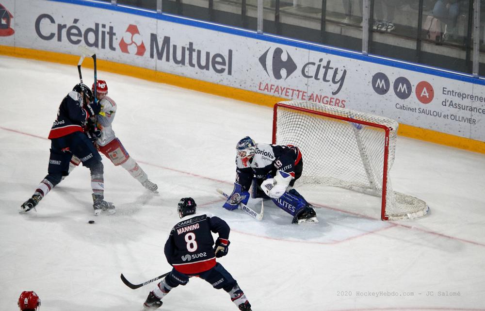 Angers  6 - 4 Grenoble 