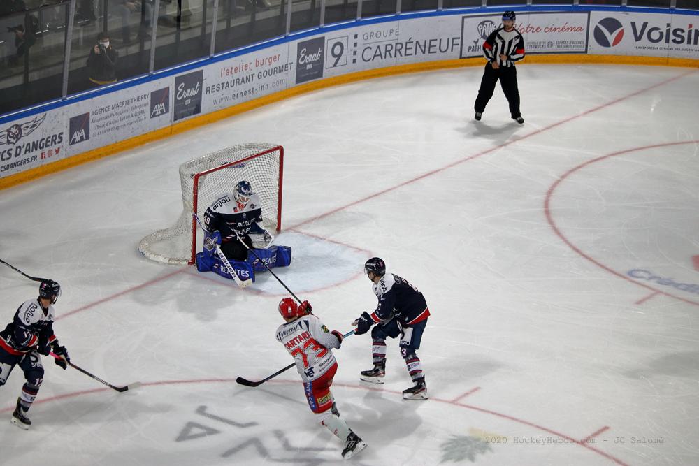 Angers  6 - 4 Grenoble 