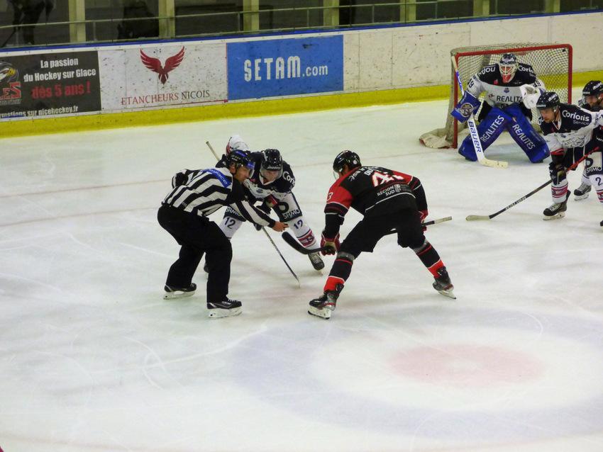 Nice 2 - 1 Angers 