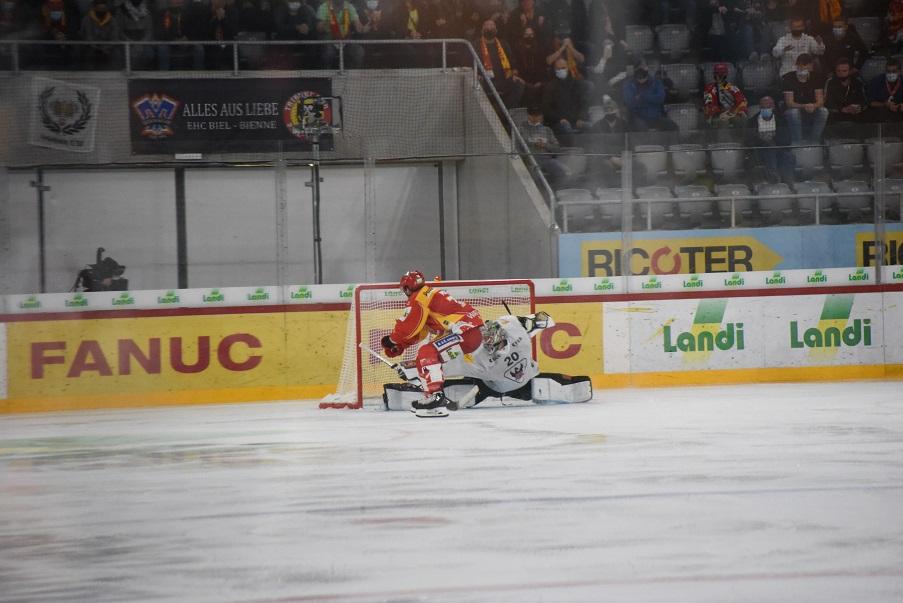 Bienne 4 - 5 Fribourg