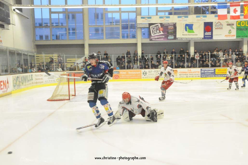 Caen  9 - 6 Cergy-Pontoise