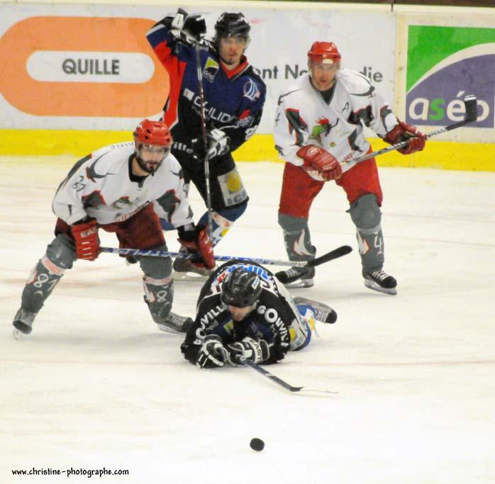 Caen  9 - 6 Cergy-Pontoise