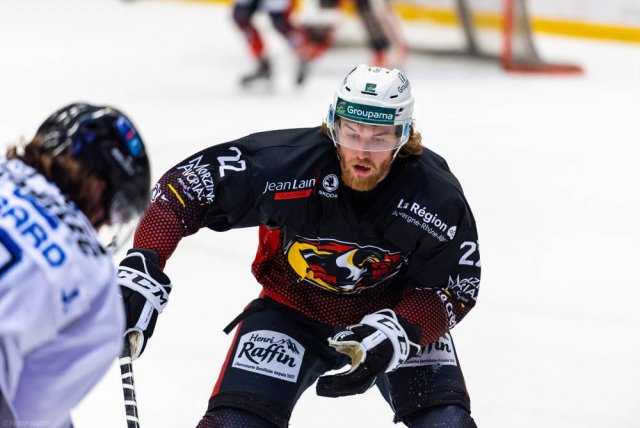 Photo hockey match Morzine-Avoriaz - Courchevel-Méribel-Pralognan le 20/10/2020