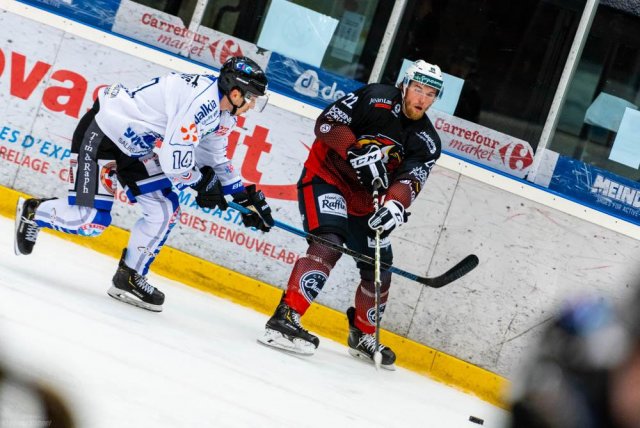 Photo hockey match Morzine-Avoriaz - Courchevel-Méribel-Pralognan le 20/10/2020