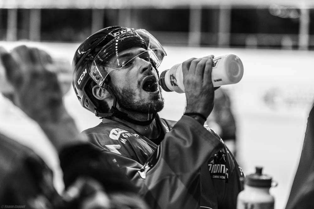 Chamonix  3 - 7 Amiens 