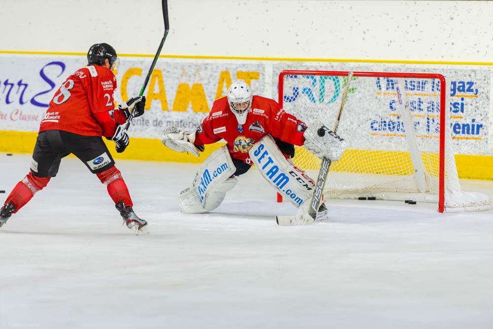 Chamonix  3 - 7 Amiens 