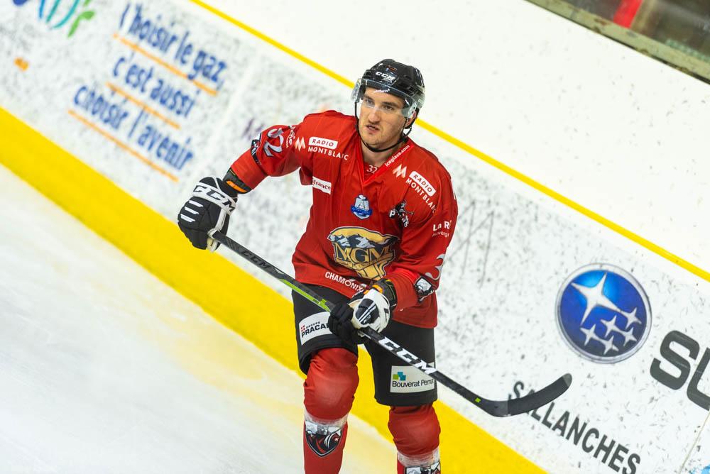 Chamonix  3 - 7 Amiens 