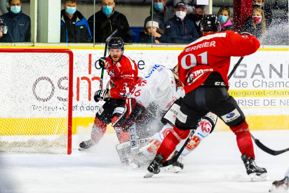 Chamonix  3 - 7 Amiens 