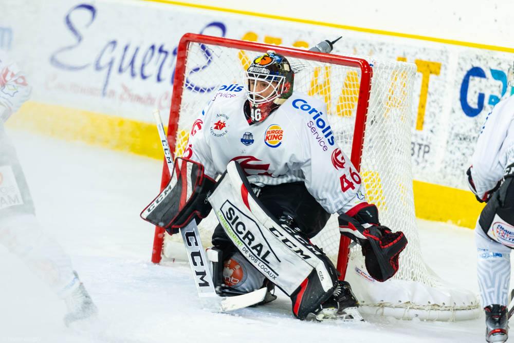 Chamonix  3 - 7 Amiens 