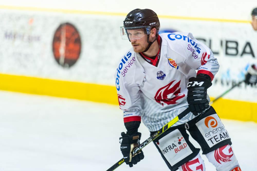 Chamonix  3 - 7 Amiens 