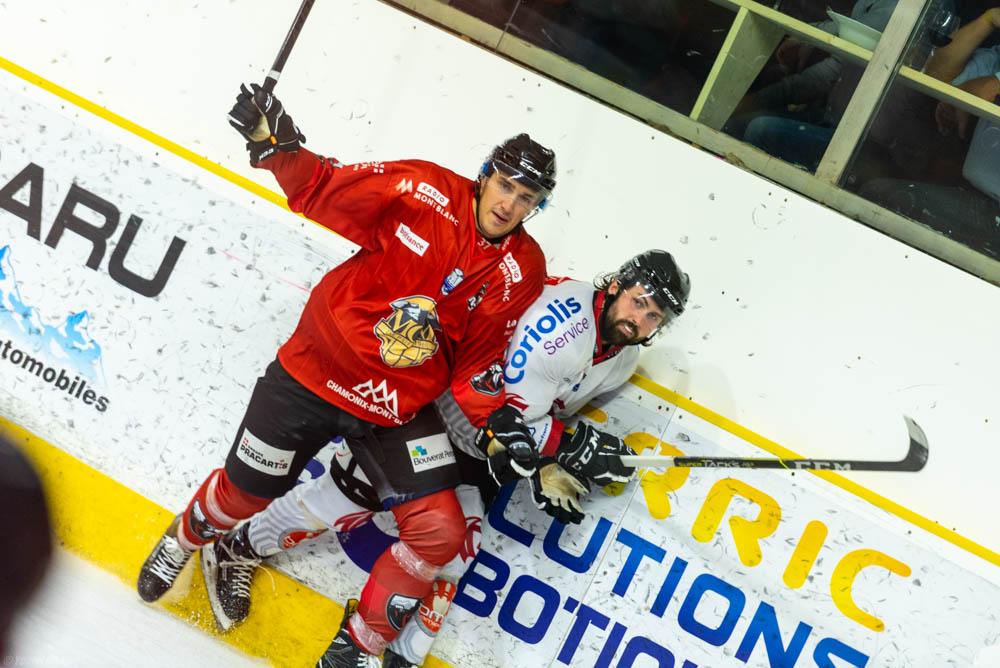 Chamonix  3 - 7 Amiens 
