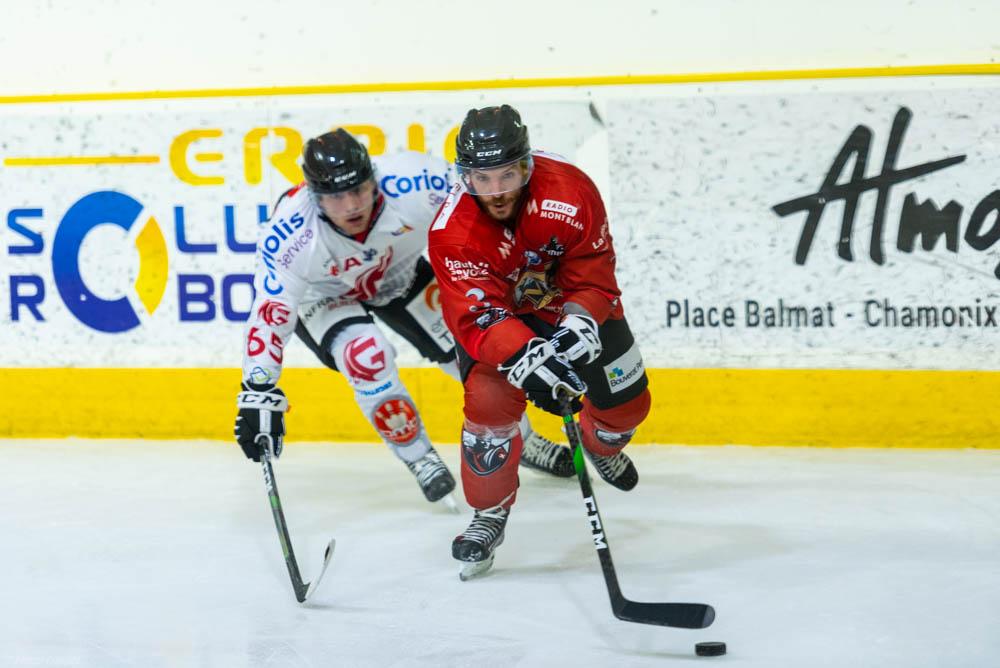 Chamonix  3 - 7 Amiens 