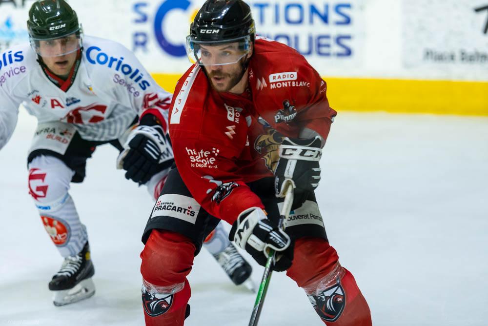 Chamonix  3 - 7 Amiens 