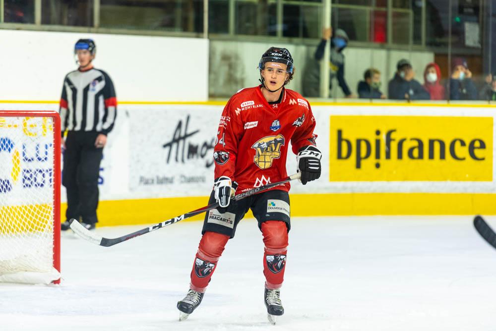 Chamonix  3 - 7 Amiens 