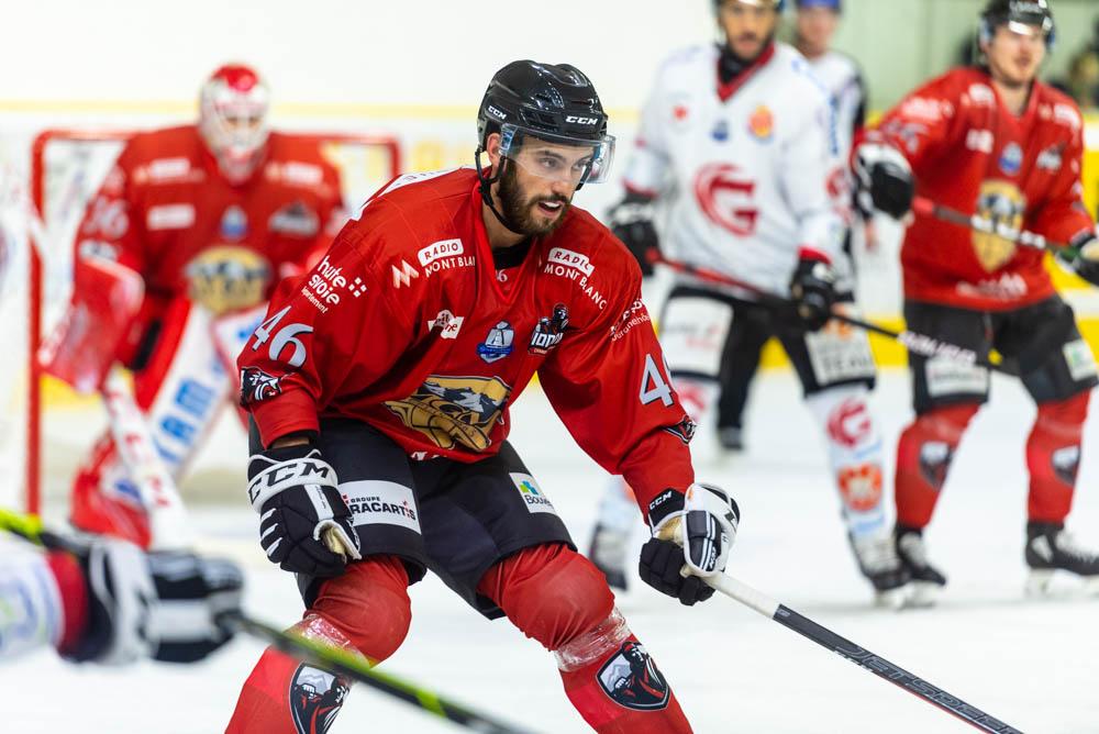 Chamonix  3 - 7 Amiens 