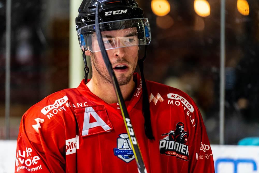 Chamonix  3 - 7 Amiens 