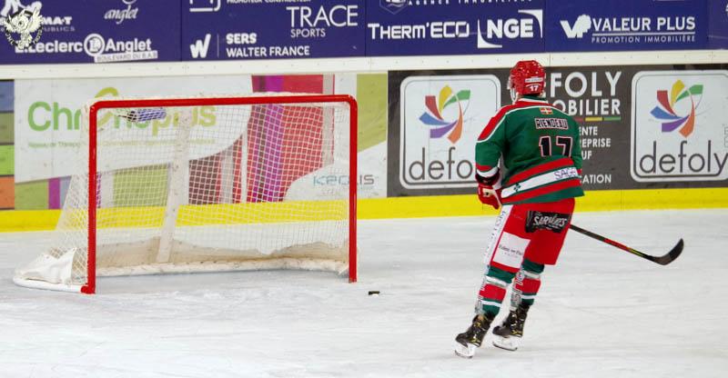Anglet 1 - 4 Nice