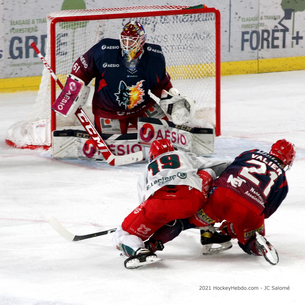 Grenoble  4 - 3 Cergy-Pontoise