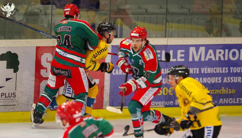 Anglet 0 - 7 Rouen