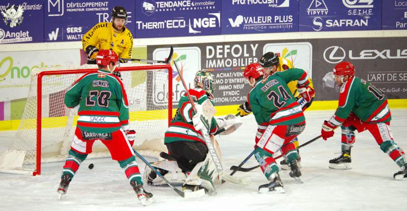 Anglet 1 - 5 Rouen