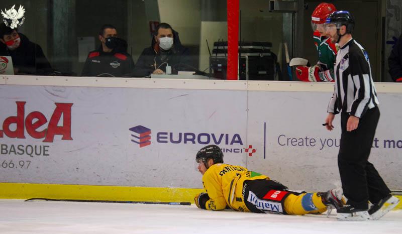 Anglet 1 - 5 Rouen