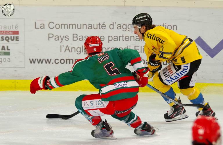 Anglet 1 - 5 Rouen