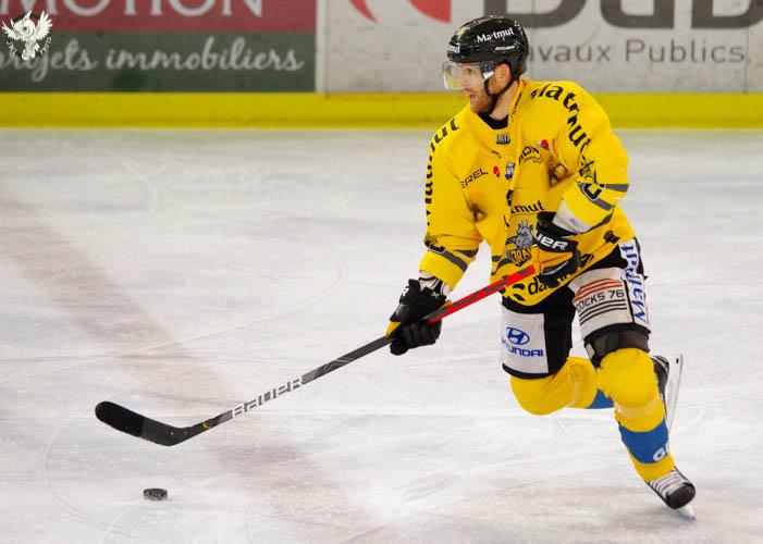 Anglet 1 - 5 Rouen