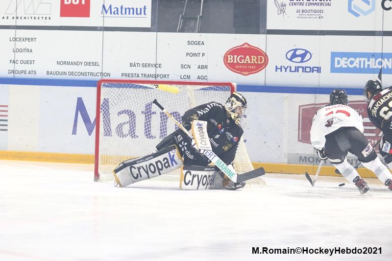 Rouen 9 - 2 Chamonix 