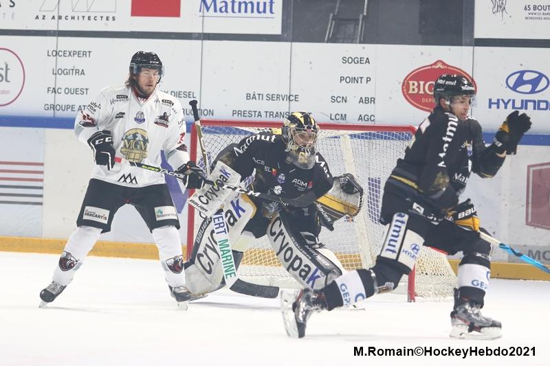 Rouen 9 - 2 Chamonix 