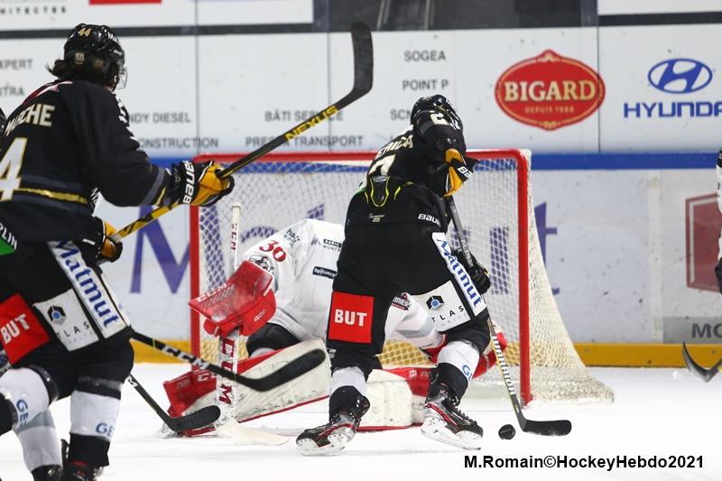 Rouen 9 - 2 Chamonix 