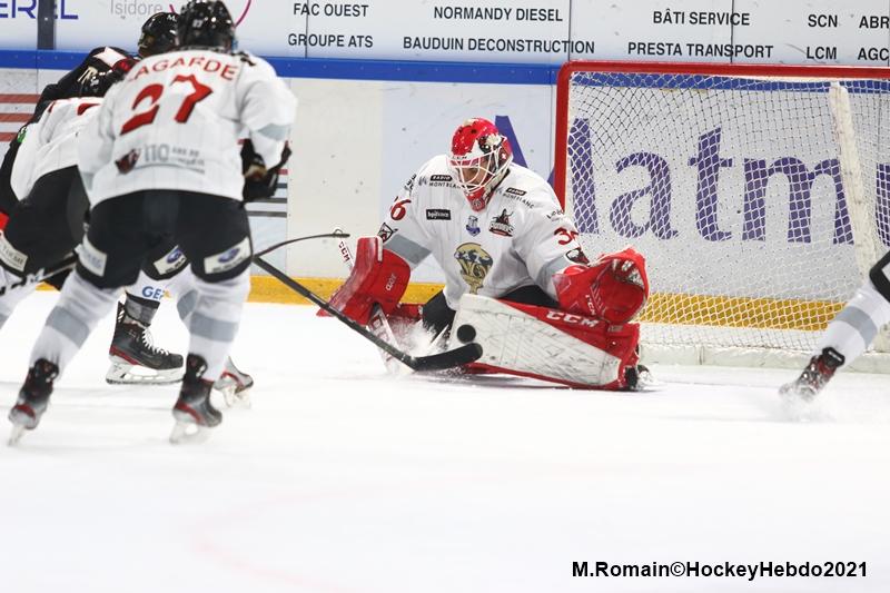 Rouen 9 - 2 Chamonix 