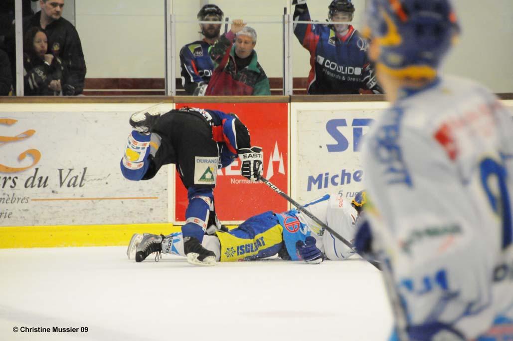 Caen  3 - 4 Gap 