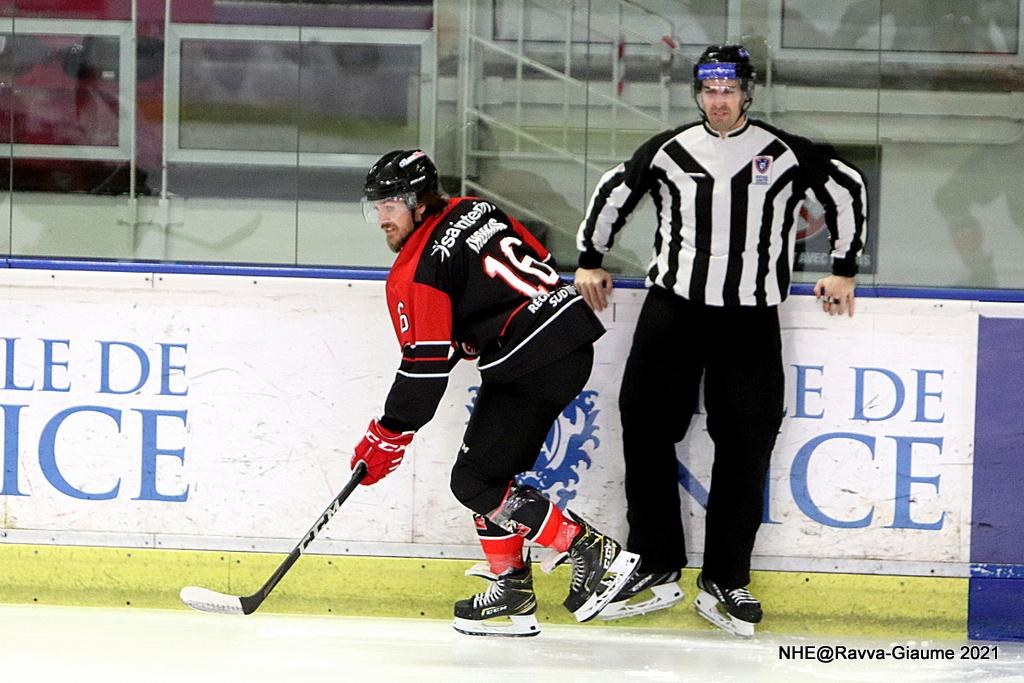 Nice 1 - 5 Chamonix 