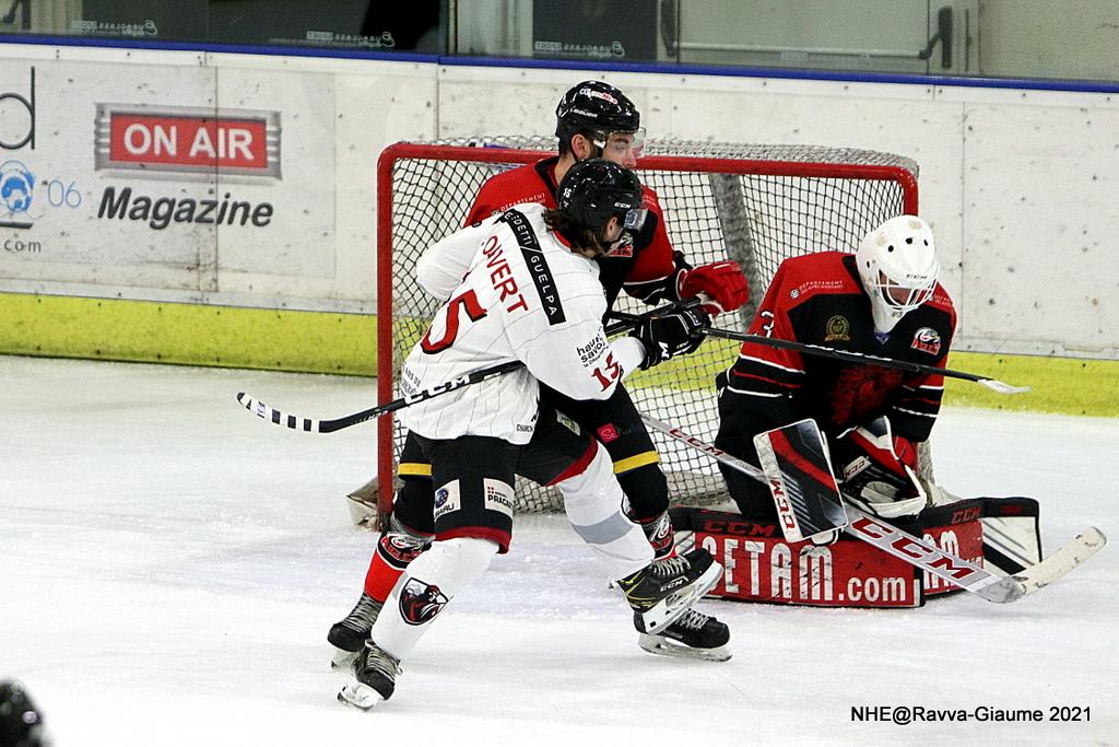 Nice 1 - 5 Chamonix 