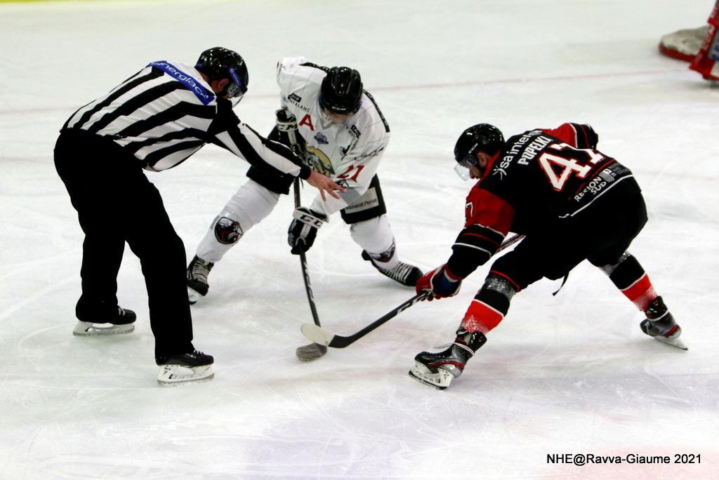 Nice 1 - 5 Chamonix 