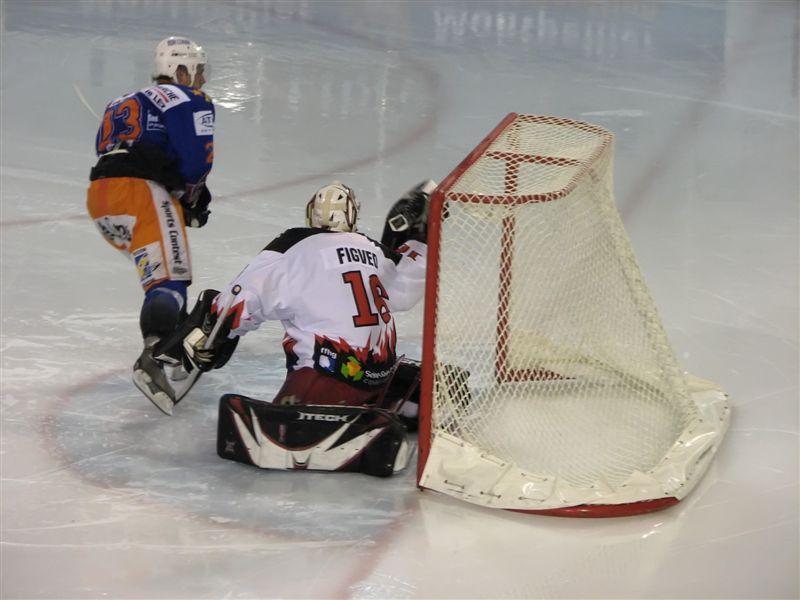Montpellier  5 - 4 Neuilly/Marne
